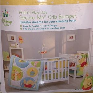 Winnie the Pooh Crib Bumper